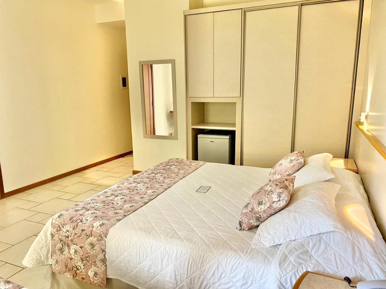 Morada Do Mar Hotel Бомбиняс Екстериор снимка